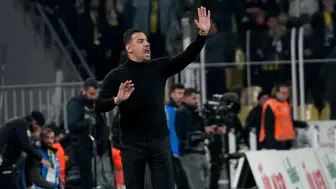 Konyaspor'da Çağdaş Atan'dan Fenerbahçe maçı sonrası hakem isyanı