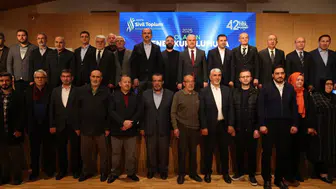 Konya’da yeni başkan seçildi! Başkana tebrik yağdı