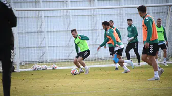 Konyaspor'da izin sona erdi! Fenerbahçe maçı için yeniden topbaşı