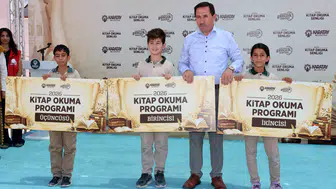 Konya'da bu proje öğrencileri kitaplarla buluşturdu! 6 yıldır devam ediyor