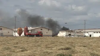 Konya’da havai fişek deposunda yangın! Patlamalar peş peşe geldi