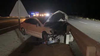 Konya'da 200 kilometre hızla kaza yaptı! Otostop çekip kaçtı
