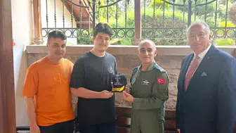 Pilot olmak isteyen gazi çocuğuna Tuğgeneralden unutulmaz destek