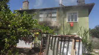 Konya'da evde kilitli kalan 5 çocuk ölümden döndü