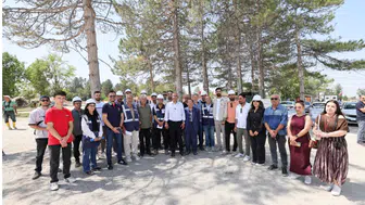 Konya'da Başkan gazetecilerle sahaya indi! Projeleri tek tek anlattı