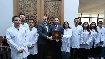 Konya'nın dünyaya açılan eseri bu kez Bakan Kacır'a gösterildi