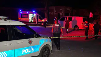 Aksaray’da şüpheli ölüm! 36 yaşındaki adam minibüsün tavanında asılı bulundu