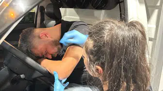 2.33 promille direksiyonda sızdı! Pompacı parayı ambulansın içinde istedi