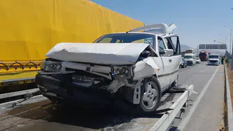 Konya'da zincirleme kaza! 3 araç birbirine girdi, 9 yaralı