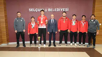 Konya’dan dünya sahnesine! Milli sporcular Başkan Pekyatırmacı’nın konuğu oldu