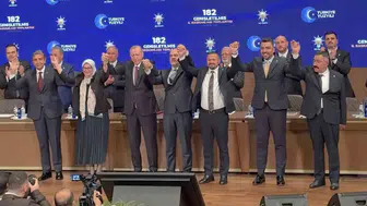 9 belediye başkanı AK Parti’ye katıldı