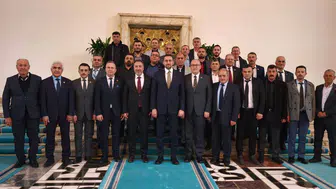 Muhtarlar, TBMM’de Konyalı Cumhurbaşkanı Danışmanı ile görüştü