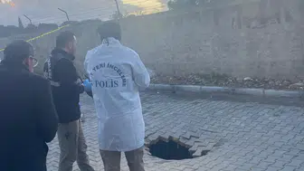 Tüyler ürperten olay! Çöken yolda insan kemikleri bulundu