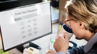 Uzmanlardan kritik uyarılar: "Tek bir şifre tüm hayatı ele verebilir"