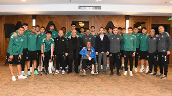 Trafik kazası geçiren Konyaspor U19 takımına geçmiş olsun ziyareti