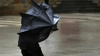 Konya'da eğitime fırtına engeli! Bir ilçede okullar tatil edildi