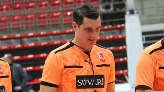 Konyalı hakeme, Anadolu Efes maçında görev