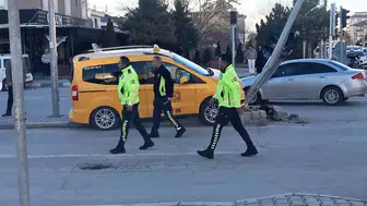 Konya’da direksiyon başında kalp krizi geçiren taksici hayatını kaybetti