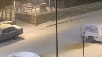 Tahminler tuttu! Konya’da merkezde ve ilçelerde kar yağışı başladı!