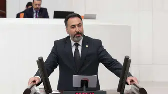 AK Parti Konya Milletvekili Özer: "Türk bayrağı milletimizin onurudur"