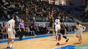 Basketbolda ikinci yarı heyecanı başlıyor! Konya BBSK İstanbul deplasmanında