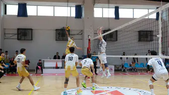 Voleybolda Konya Büyükşehir fırtınası