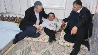 Konya’da belediye başkanı ev ev geziyor!