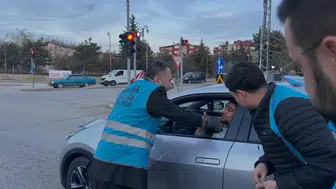 Konya Vekili Mustafa Hakan Özer, trafiğe indi!