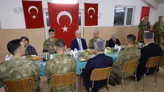 Konya Hava Savunma Kışlası’nda anlamlı buluşma