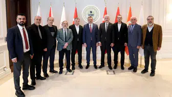 Konyalı gazeteciler hemşehrileri Bakan Çiftçi ile buluştı