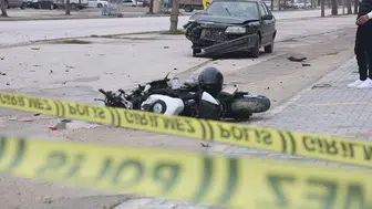 Kaza anı kameralara yansıdı! Konya’da otomobil ile motosiklet çarpıştı