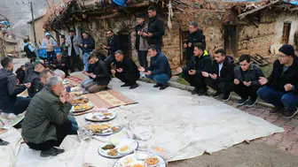 Gelenek yaşatılıyor! Konya’da bayram sabahlarının vazgeçilmezi