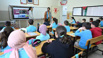 Konya Büyükşehir’den öğrencilere eğitici tiyatro sürprizi