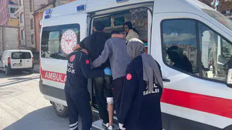 Karaman’da sokak ortasında bıçaklı kavga: 1 yaralı