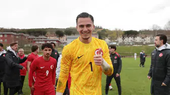 Konyasporlu kaleci maça damga vurdu