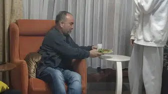 Konya’da özel ziyaret! İl Müdürü ve eşinin çiğköfte ile karşıladılar