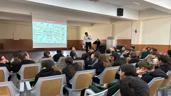 Karaman’da BTK uzmanlarından öğrencilere dijital güvenlik eğitimi