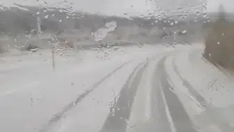 Konya’da dolu etkili oluyor!