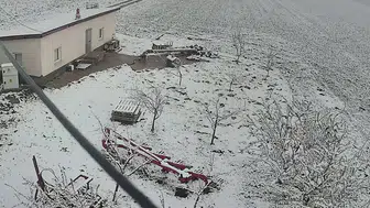 Konya'da nisan ayında kar sürprizi: O ilçe beyaza büründü