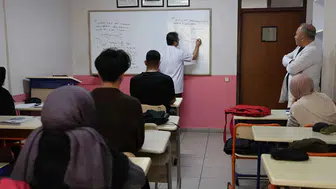 Uzman isim uyardı! “Özenti davranışı göz ardı edilmemeli”