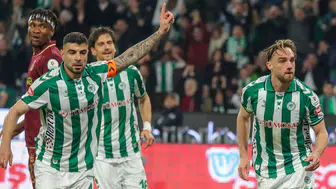 Konyaspor fırtına gibi esiyor! Trabzonspor'u da geçtik