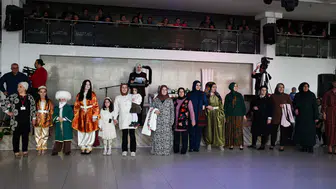 Konya'da kursiyerlerin el emeği defilesi büyük ilgi gördü