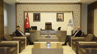 Konya’da duygusal veda! O kaymakam görevi bırakıyor