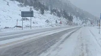 Konya'da o yol tır ve çekicilere kapatıldı