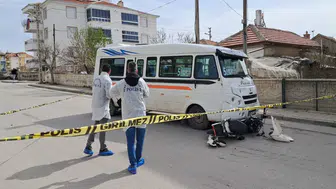 Karaman’da feci kaza: Elektrikli bisikletteki çocuklar ağır yaralandı