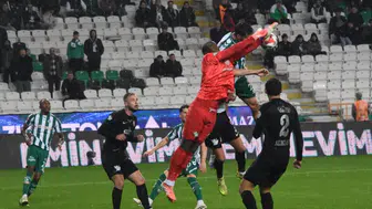 Konyaspor, Rize'de ilk peşinde