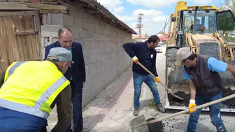 Konya'nın yolları yenileniyor: 7 mahallede çalışma başladı