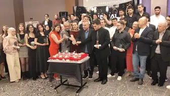 İdeal Öğrenci Yurtları'nın mezuniyet balosu coşkuyla kutlandı