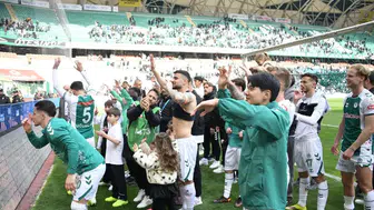 Konyaspor, evinde 3 farklı hoca ile 24 puan topladı