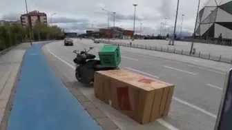 Konya’da görülmemiş olay! Yoldaki koliye yaklaşınca gerçek ortaya çıktı